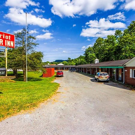Patriot Inn Motel Beaver Wv, By Oyo Exterior photo