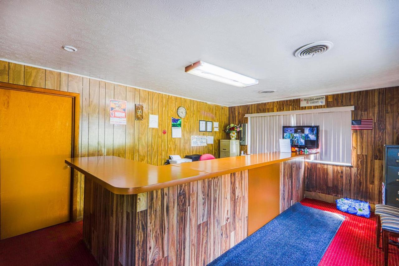 Patriot Inn Motel Beaver Wv, By Oyo Exterior photo